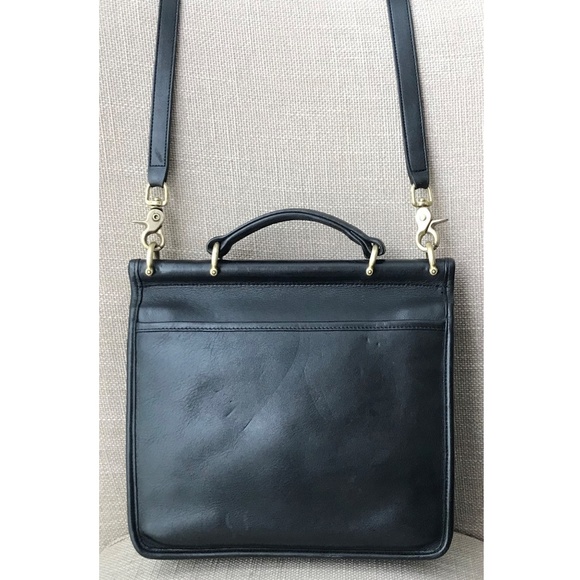 Coach Vintage Willis Black Crossbody Handbag 9927 - Picture 3 of 7